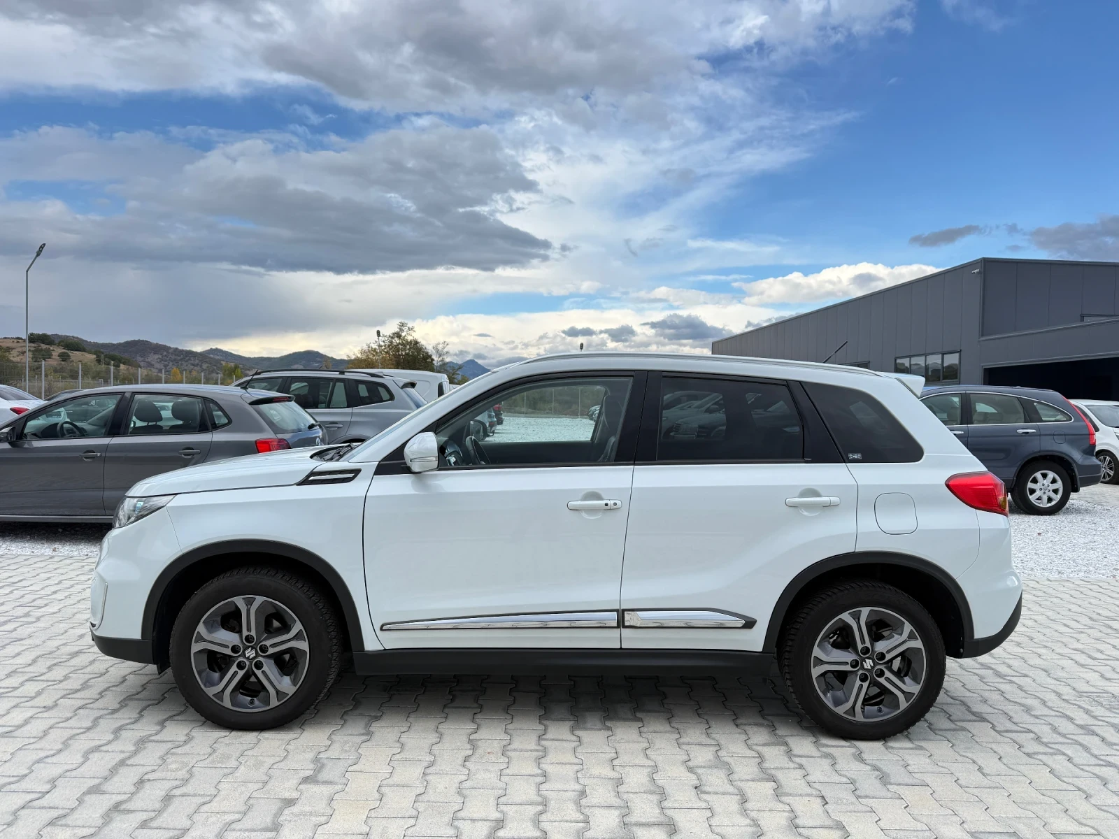 Suzuki Vitara 1.6i NAVI CAMERA PANORAMA | Mobile.bg � ����������� 3
