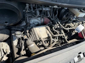VW Crafter 2.0 TDI 177кс СЕРВИЗНА ИСТОРИЯ, снимка 15