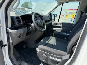VW Crafter 2.0 TDI 177кс СЕРВИЗНА ИСТОРИЯ, снимка 13