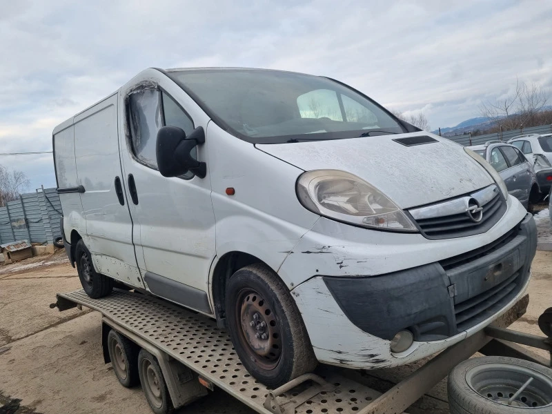 Opel Vivaro 2.0dizel -114ks-2013god-M9R A6, снимка 3 - Бусове и автобуси - 47402337