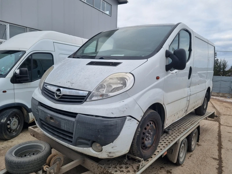 Opel Vivaro 2.0dizel -114ks-2013god-M9R A6, снимка 2 - Бусове и автобуси - 47402337