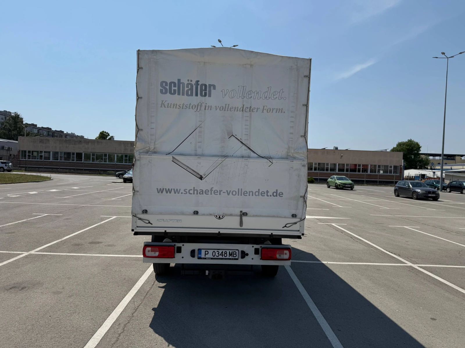 VW Crafter 2.0 TDI 177кс СЕРВИЗНА ИСТОРИЯ, снимка 4 - Бусове и автобуси - 55271206