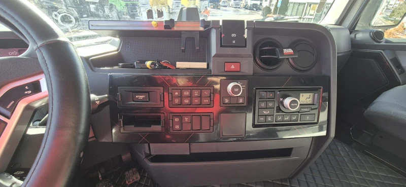 Renault T XLOW-Ретардер, снимка 8 - Камиони - 53105391