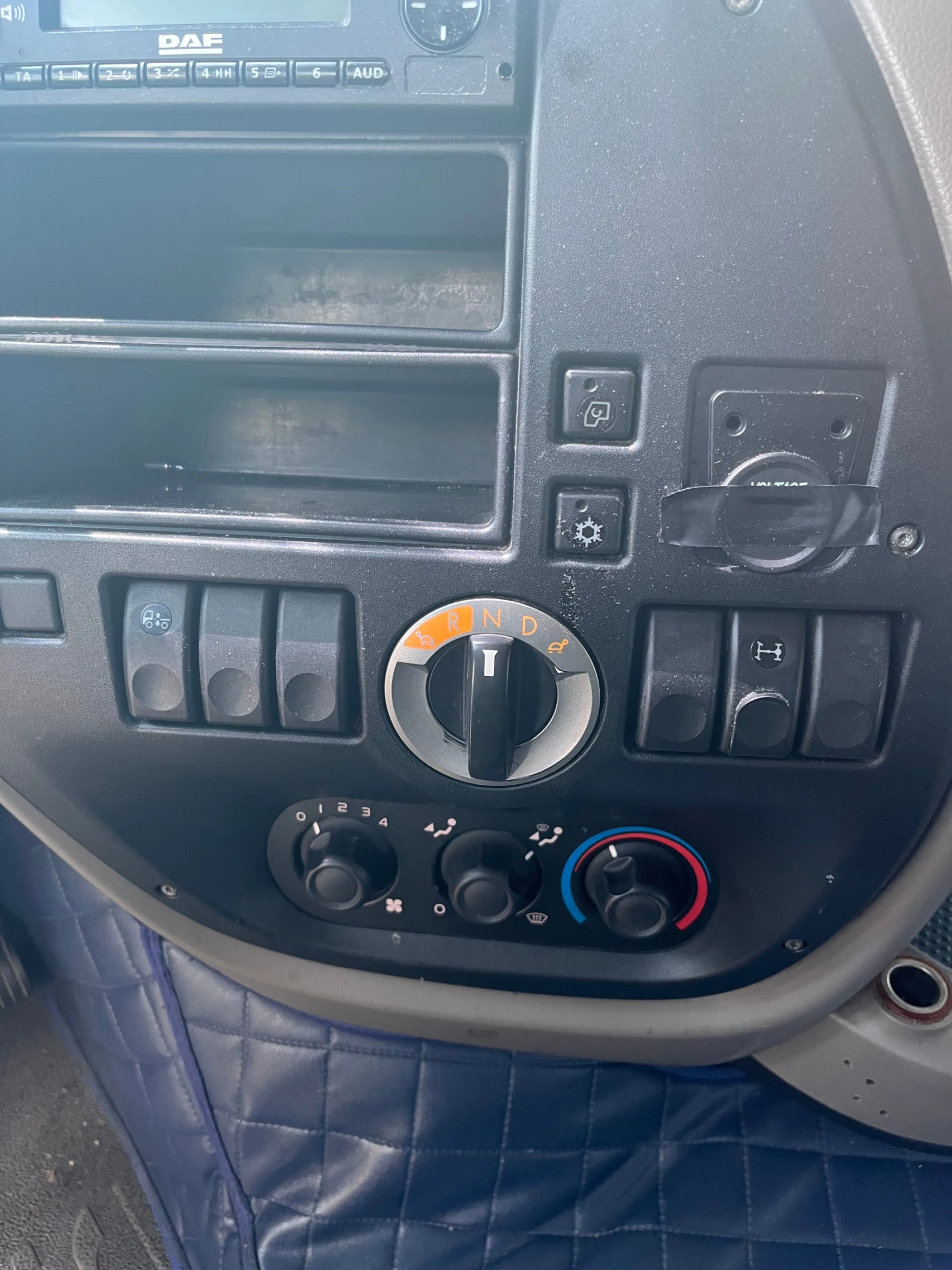 Daf XF 105  - изображение 6