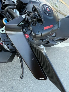 Ducati Streetfighter V4S CARBON | Mobile.bg    13