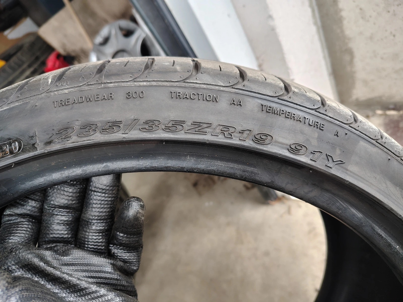  235/35R19 | Mobile.bg   7