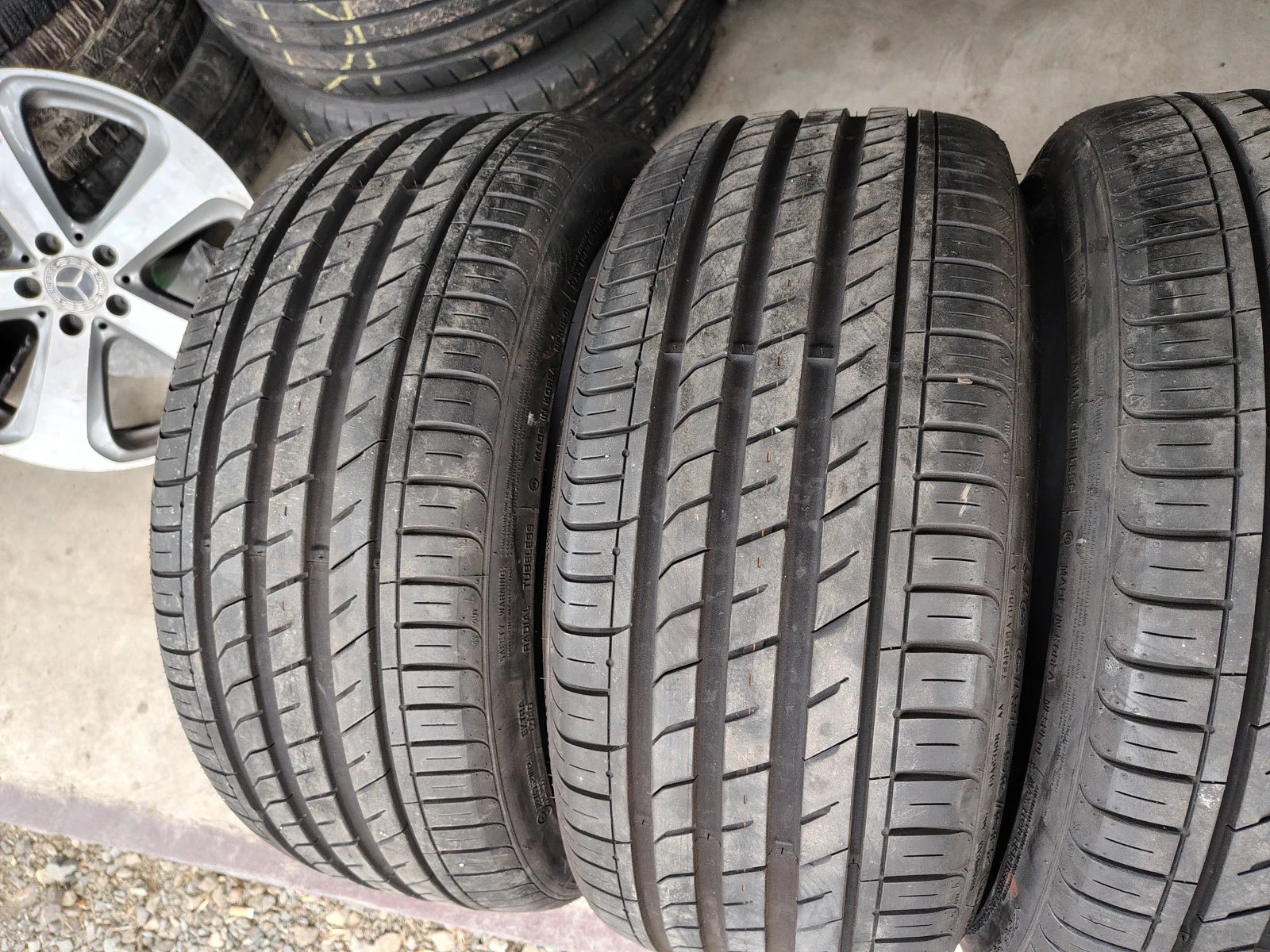  235/35R19 | Mobile.bg   2