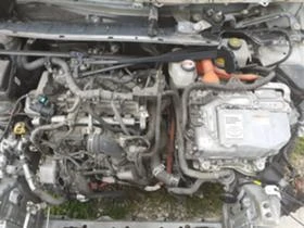 Toyota Yaris 1.5 HIBRID, снимка 5