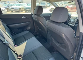 Hyundai I30 SW 1.6 CRDI KLIMA, снимка 13