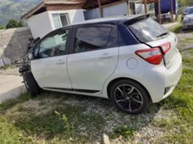 Toyota Yaris 1.5 HIBRID | Mobile.bg    4