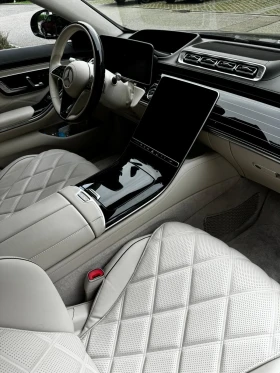 Обява за продажба на Mercedes-Benz S 580 MAYBACH 4M DESIGNO EXCLUSIVE PANORAMA 3xTV ~ 335 880 лв. - изображение 4