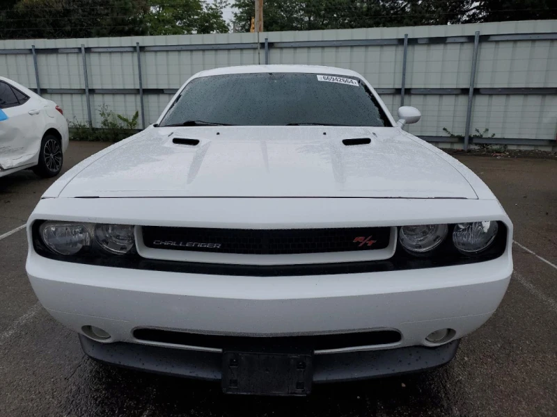 Dodge Challenger R/T, снимка 1 - Автомобили и джипове - 47194252