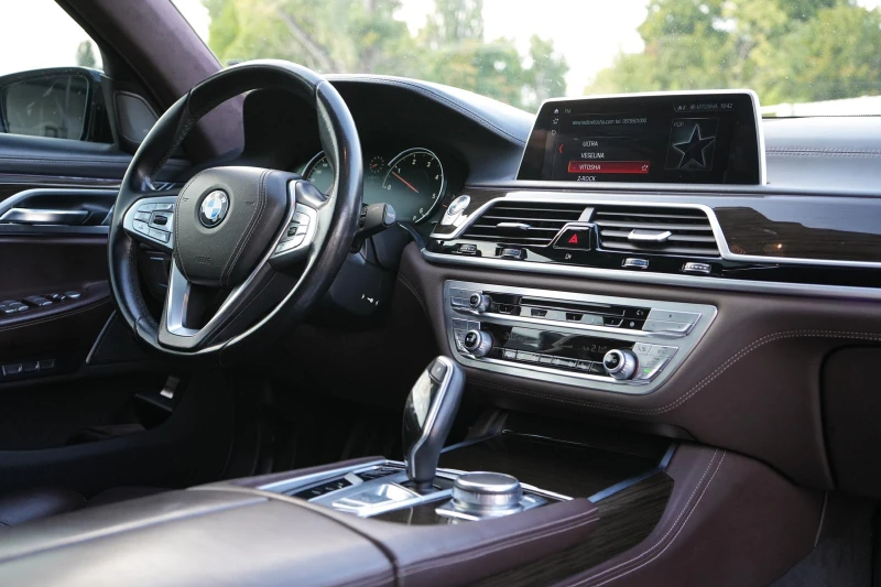 BMW 730 D Xdrive/Mpaket/VAKUM/360 KAMERA/Hed Up/FULL, снимка 8 - Автомобили и джипове - 48212379