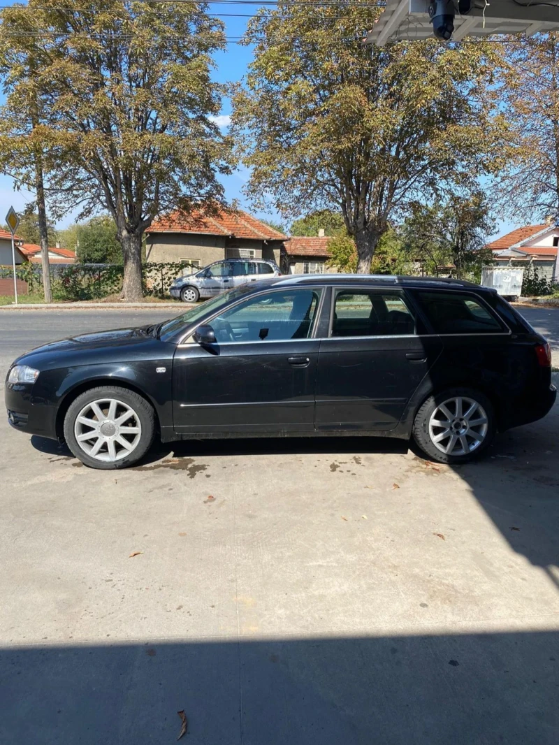 Audi A4 2.0 TDI, снимка 4 - Автомобили и джипове - 47512958