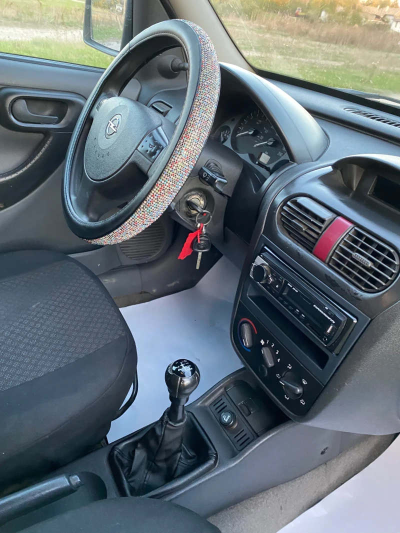 Opel Combo 1.3cdti, снимка 10 - Автомобили и джипове - 47638869