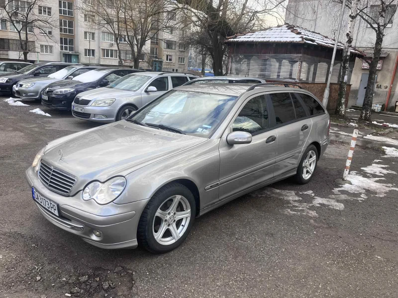 Mercedes-Benz C 180 1.8 Компресор, снимка 1 - Автомобили и джипове - 49564388