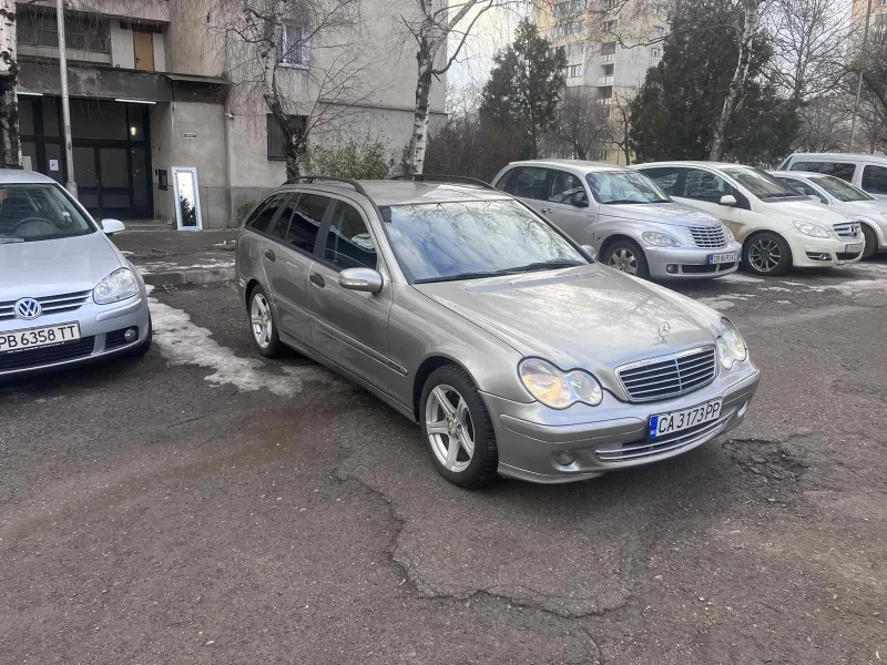 Mercedes-Benz C 180 1.8 Компресор, снимка 2 - Автомобили и джипове - 48796531