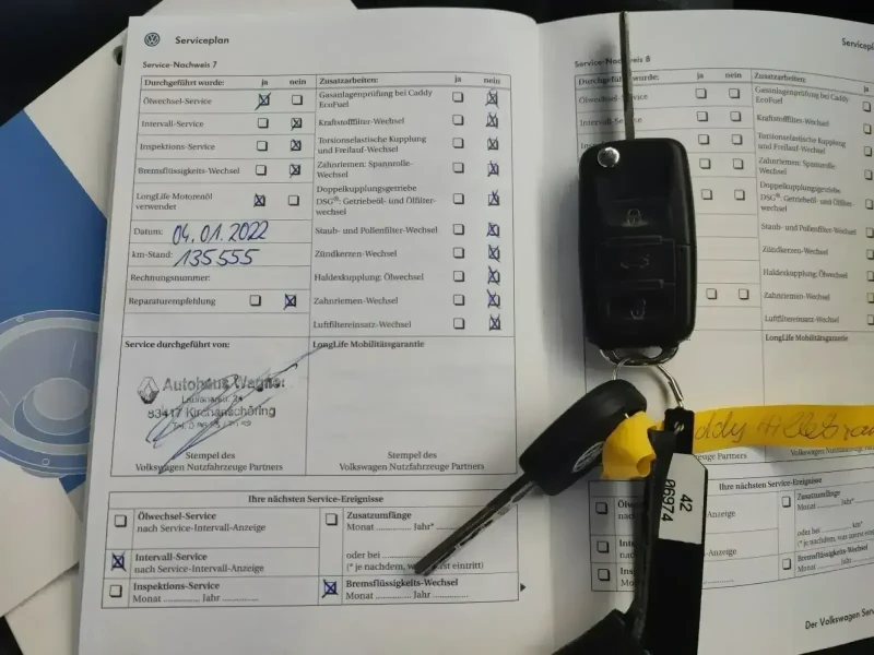 VW Caddy 1.6 LIFE102K.6+ 1М, снимка 16 - Автомобили и джипове - 48798773