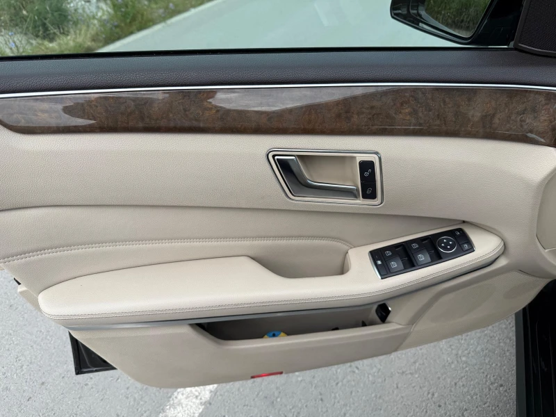 Mercedes-Benz E 200 CNG, снимка 15 - Автомобили и джипове - 52610281