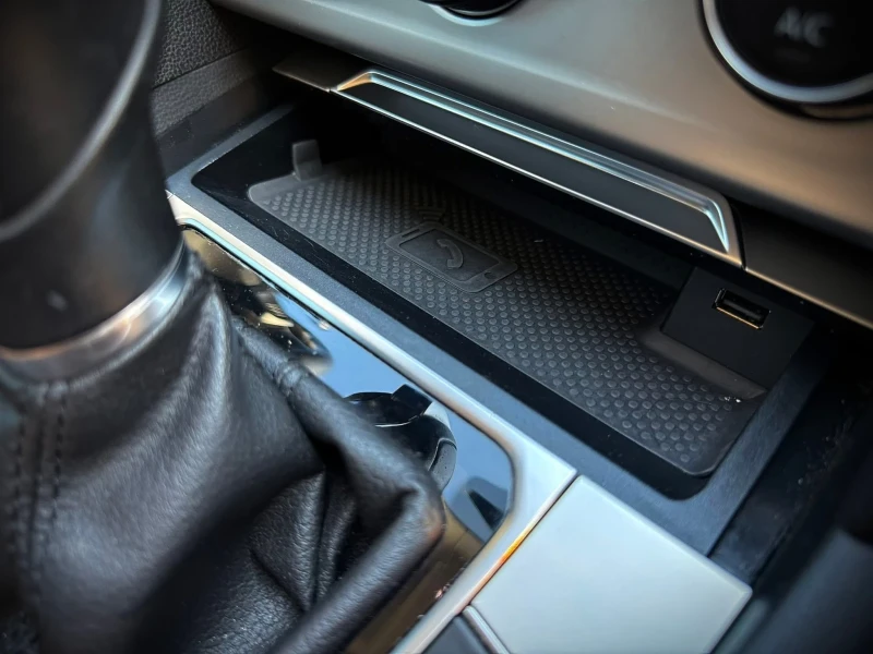 VW Passat 2.0TDI * Massage* DSG* Distronic* FrontAssist* , снимка 15 - Автомобили и джипове - 50978148