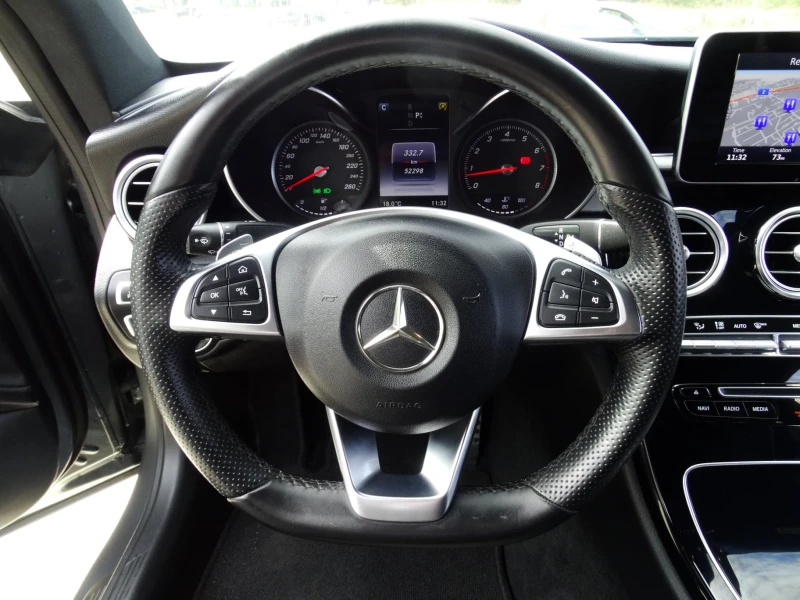 Mercedes-Benz C 180 COUPE* AMG-PACK* SWAROWSKI* 360CAM, снимка 15 - Автомобили и джипове - 51798157