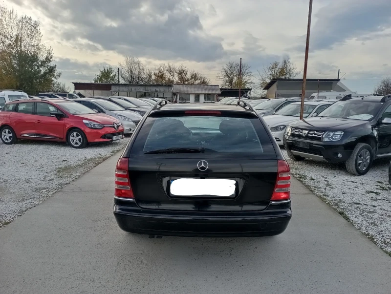 Mercedes-Benz C 220 2.2CDI, 143кс, Avantgarde , снимка 3 - Автомобили и джипове - 52455688