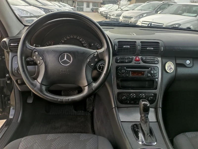 Mercedes-Benz C 220 2.2CDI, 143кс, Avantgarde , снимка 9 - Автомобили и джипове - 52455688