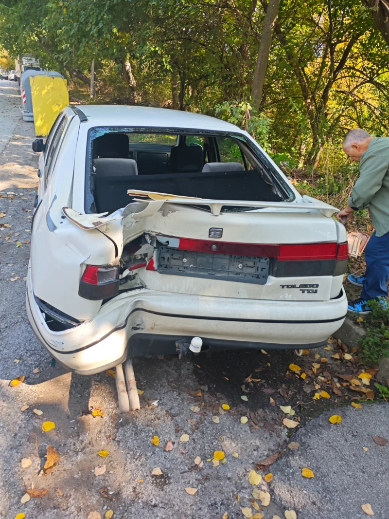 Seat Toledo, снимка 3 - Автомобили и джипове - 52766578