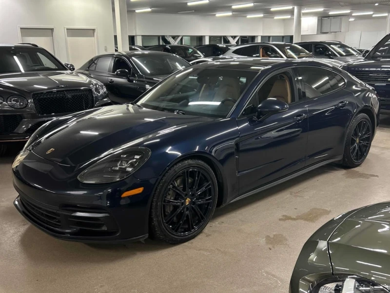 Porsche Panamera 2019 * 4 AWD * CARFAX * ОТ ПРЕДСТАВИТЕЛСТВО