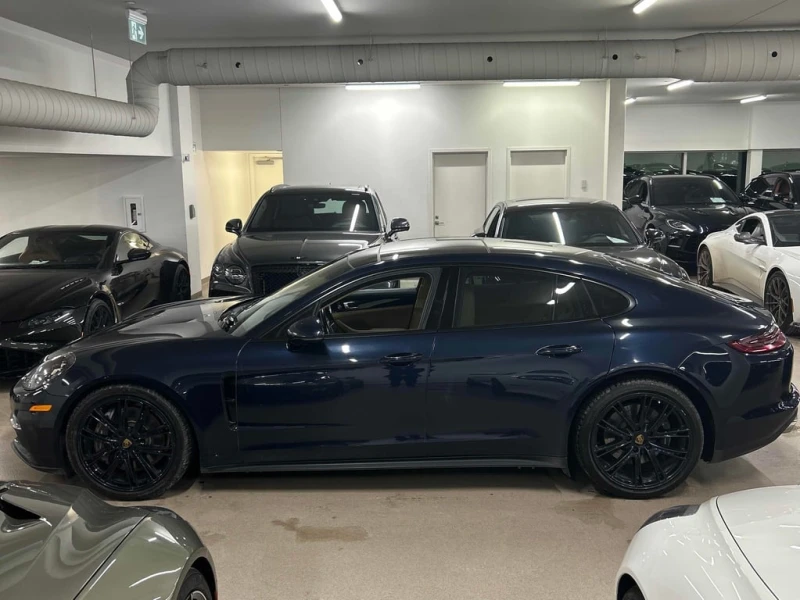 Porsche Panamera 2019 * 4 AWD * CARFAX * ОТ ПРЕДСТАВИТЕЛСТВО, снимка 3 - Автомобили и джипове - 53137194