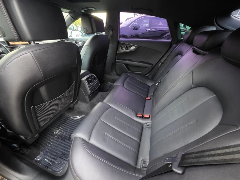 Audi A7 * S-Line* * HeadUp* AвтоКредит* (ЦЕНА ДО БГ), снимка 16 - Автомобили и джипове - 53528224