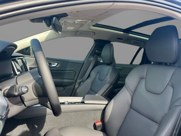 Volvo V60 B4 = Plus Dark = Panorama Гаранция - изображение 7