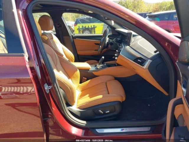 BMW 540 XI * * CARFAX * * АВТО КРЕДИТ * *  - изображение 10