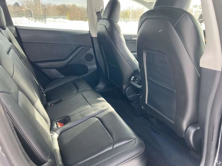 Tesla Model Y Long Range AWD, снимка 16 - Автомобили и джипове - 53913841