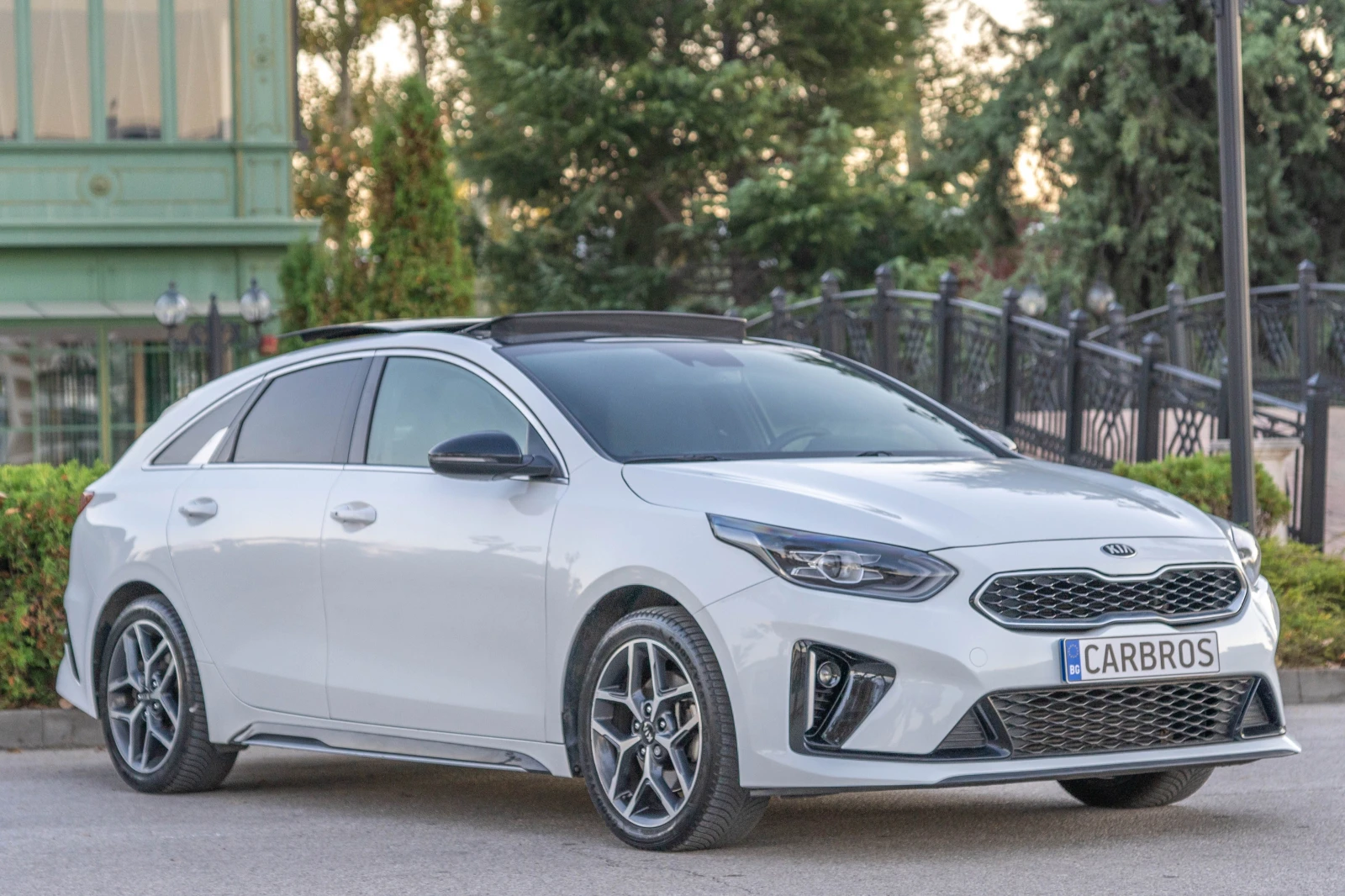 Kia Pro ceed GT LINE Premium Digital cockpit 1.6 CRDi, снимка 1