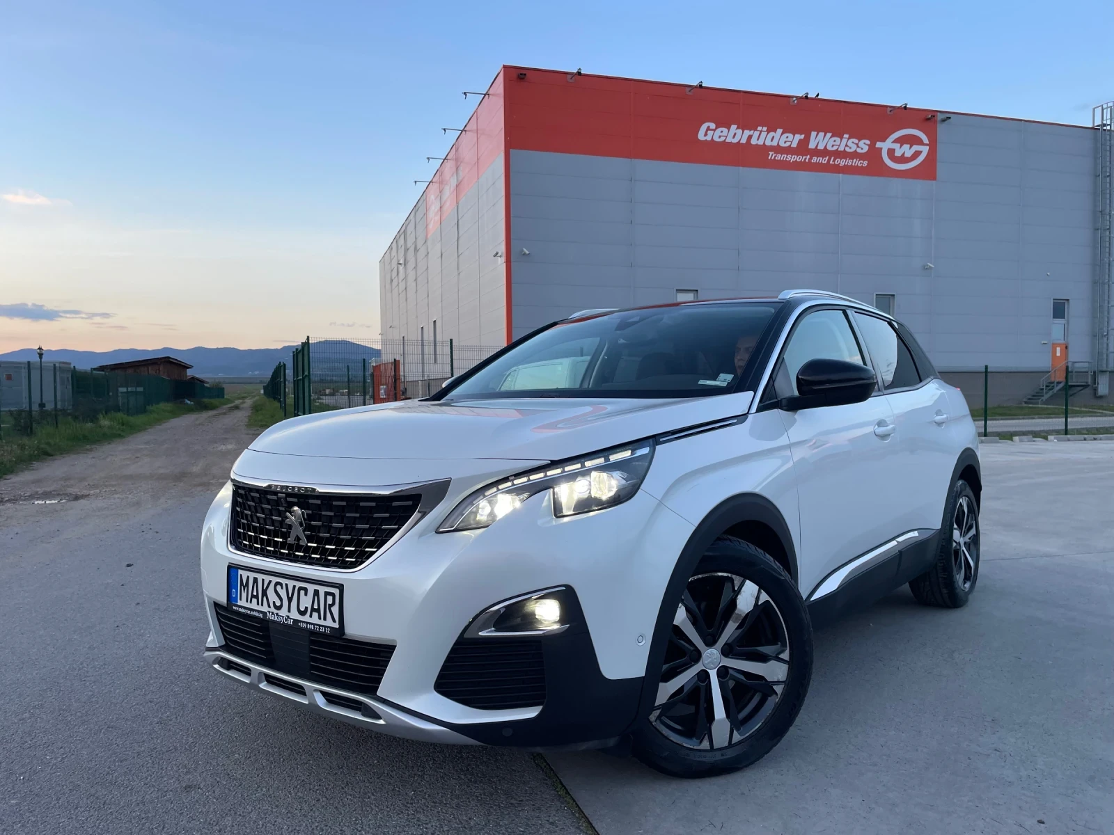 Peugeot 3008 1.5 BLUE HDI от 1-ви собственик - изображение 3