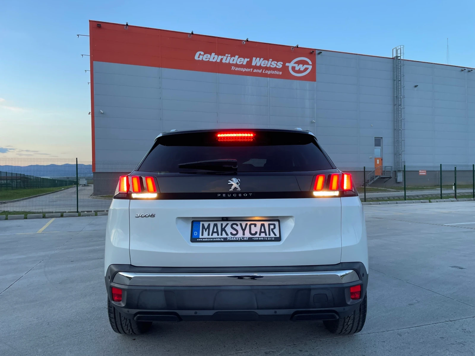 Peugeot 3008 1.5 BLUE HDI от 1-ви собственик - изображение 6