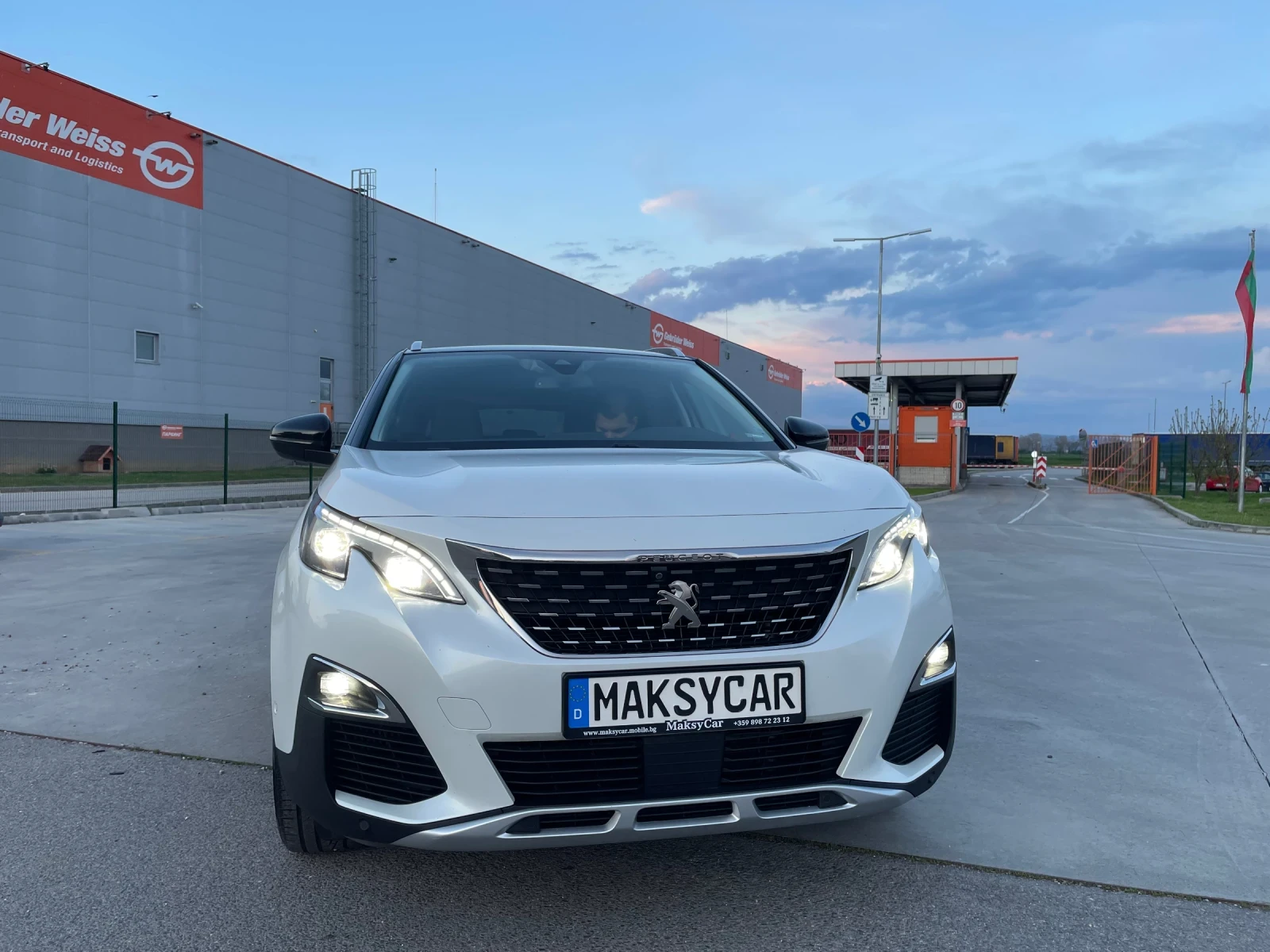 Peugeot 3008 1.5 BLUE HDI от 1-ви собственик - изображение 2