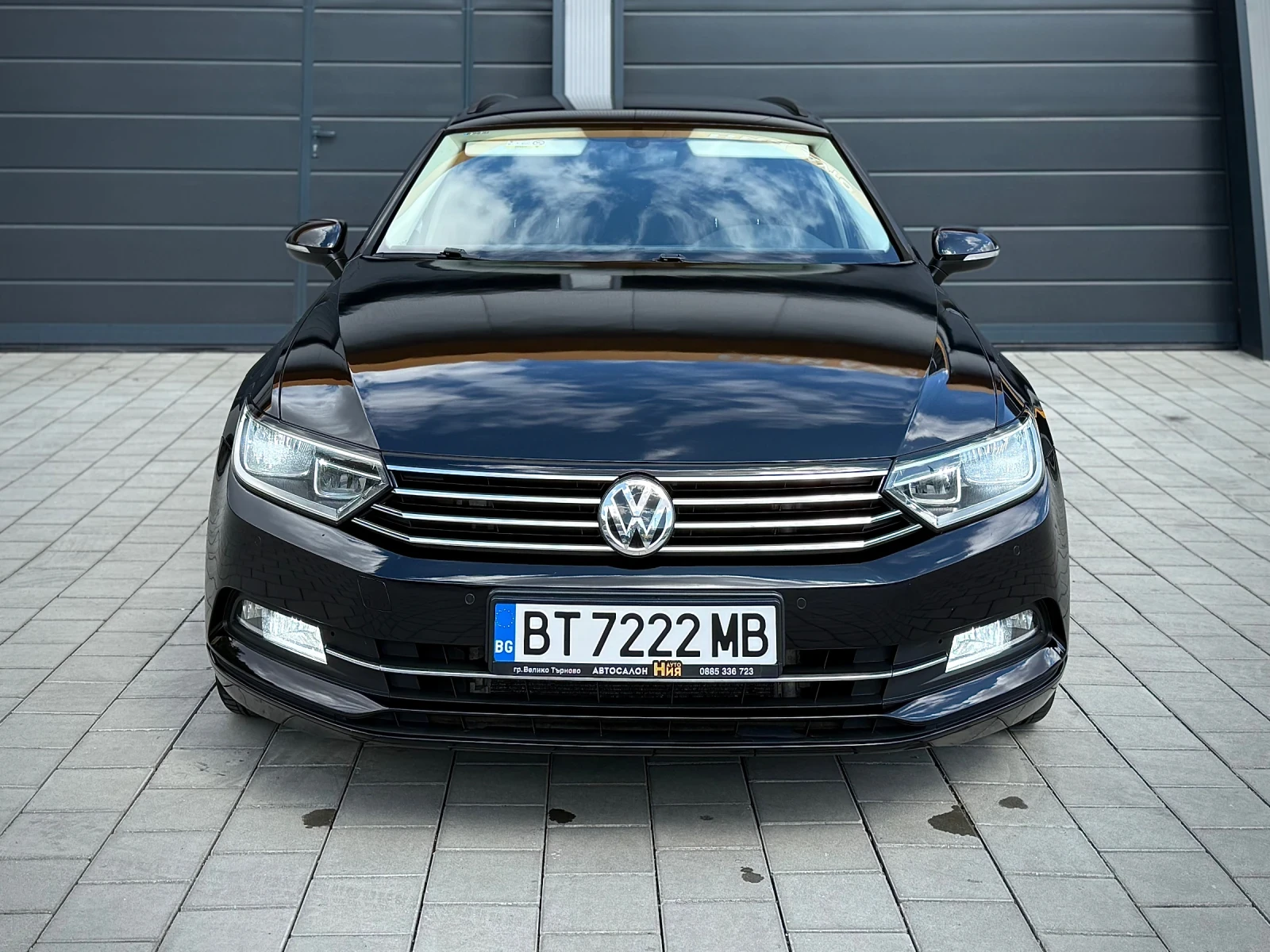 VW Passat 2.0TDI * Massage* DSG* Distronic* FrontAssist*  - изображение 2
