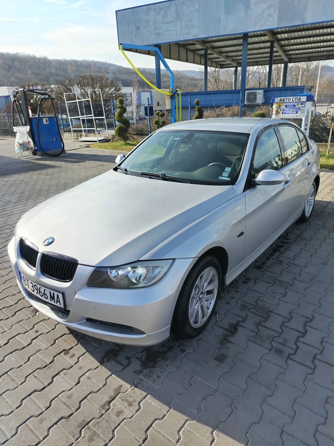 BMW 318 Е 90  - изображение 2