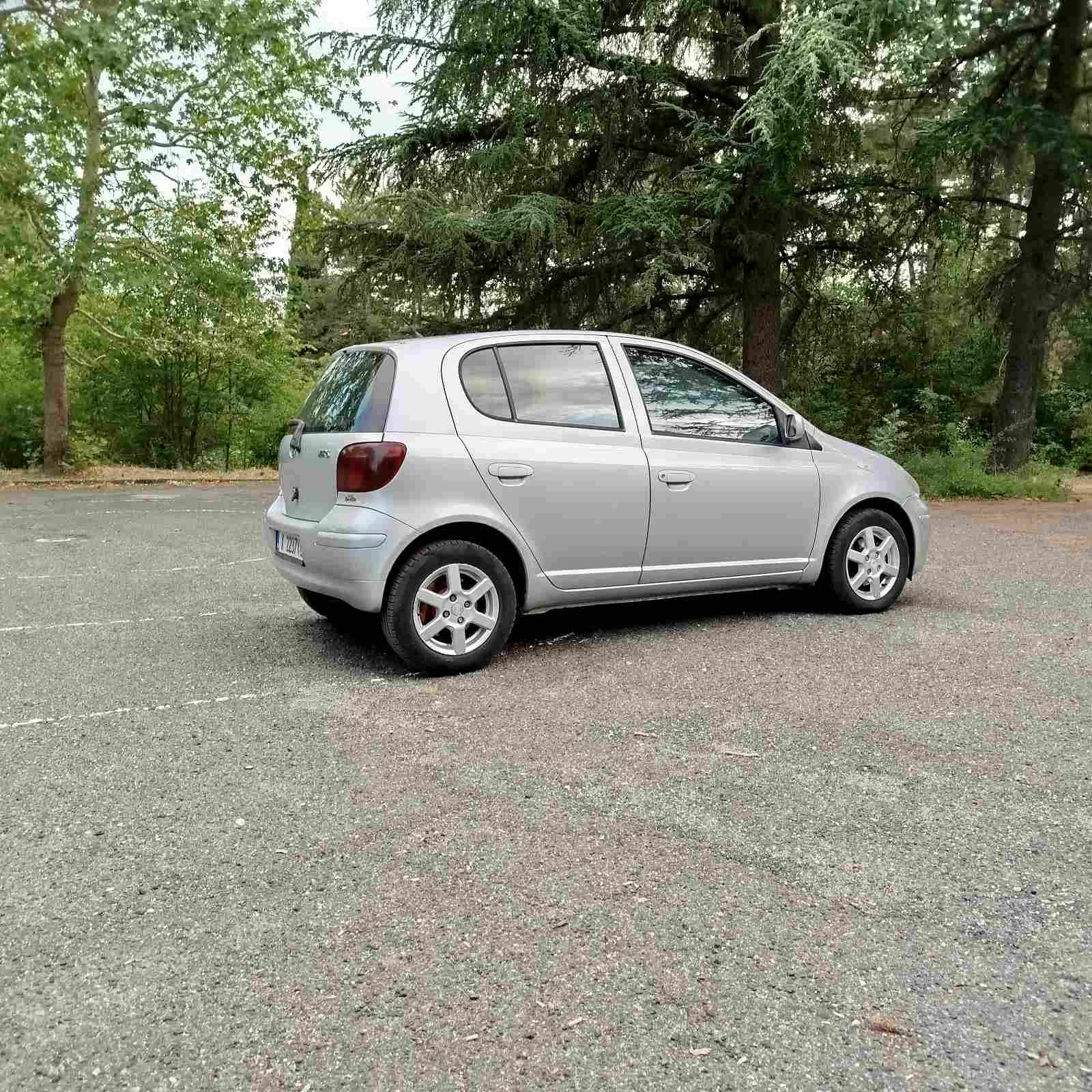 Toyota Yaris 1.4 D4D - изображение 3