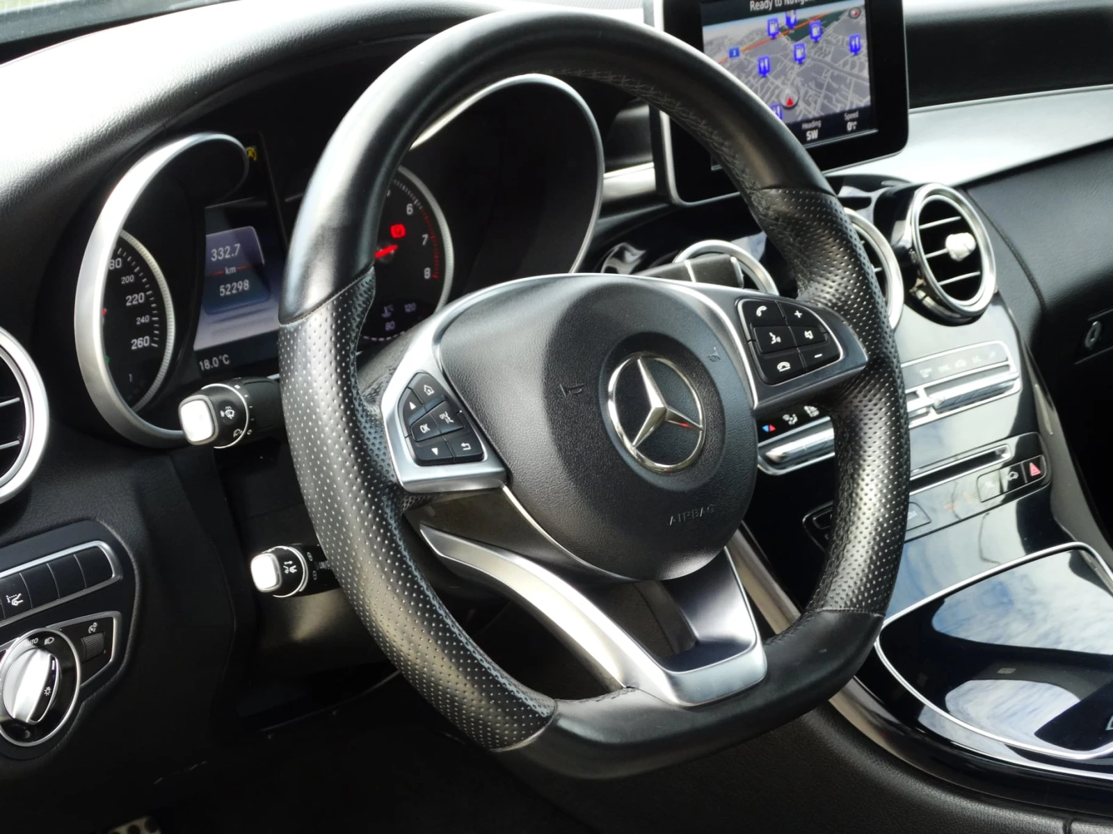 Mercedes-Benz C 180 COUPE* AMG-PACK* SWAROWSKI* 360CAM - изображение 9