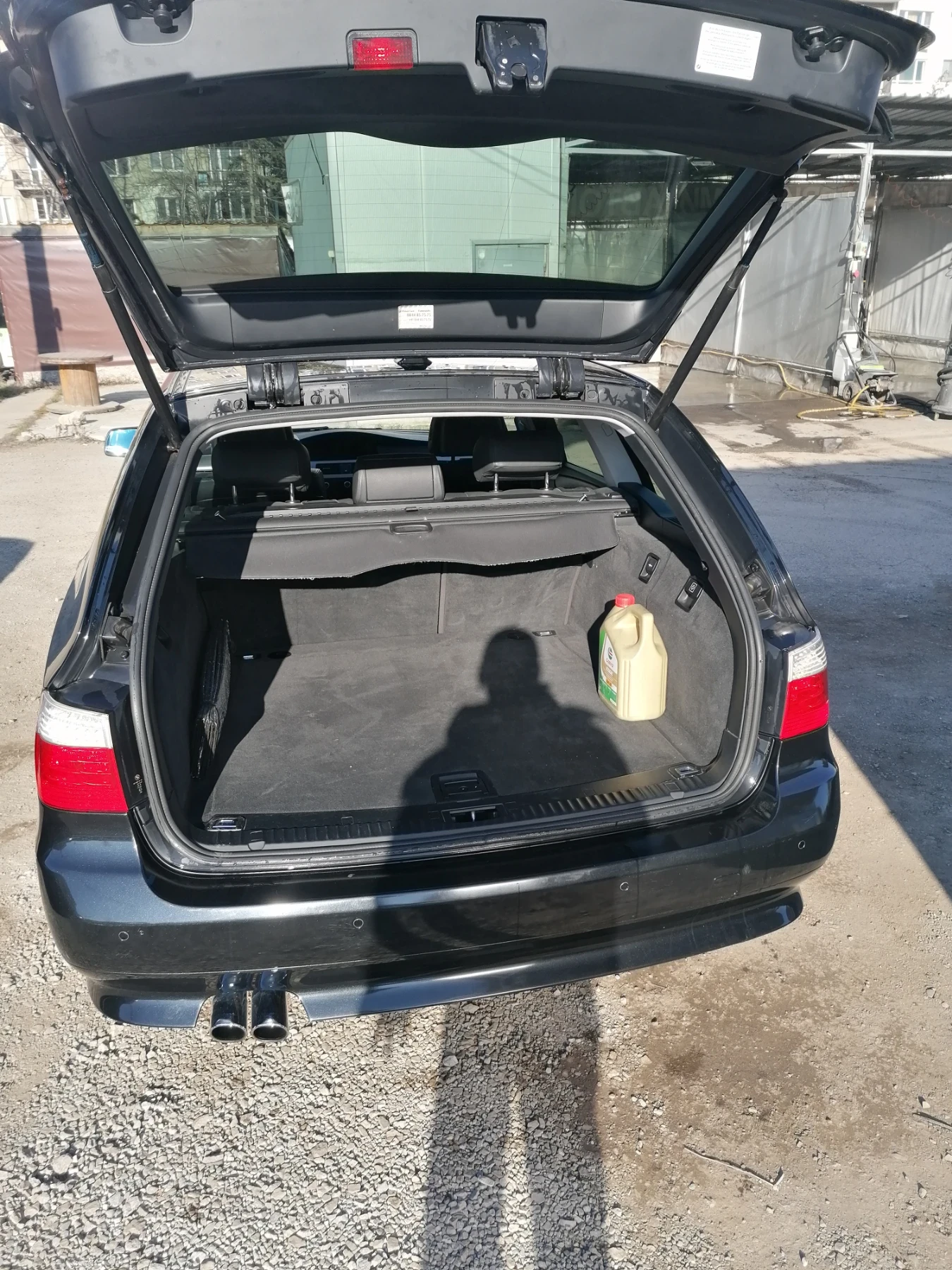 BMW 525 E61 3.0  - изображение 8