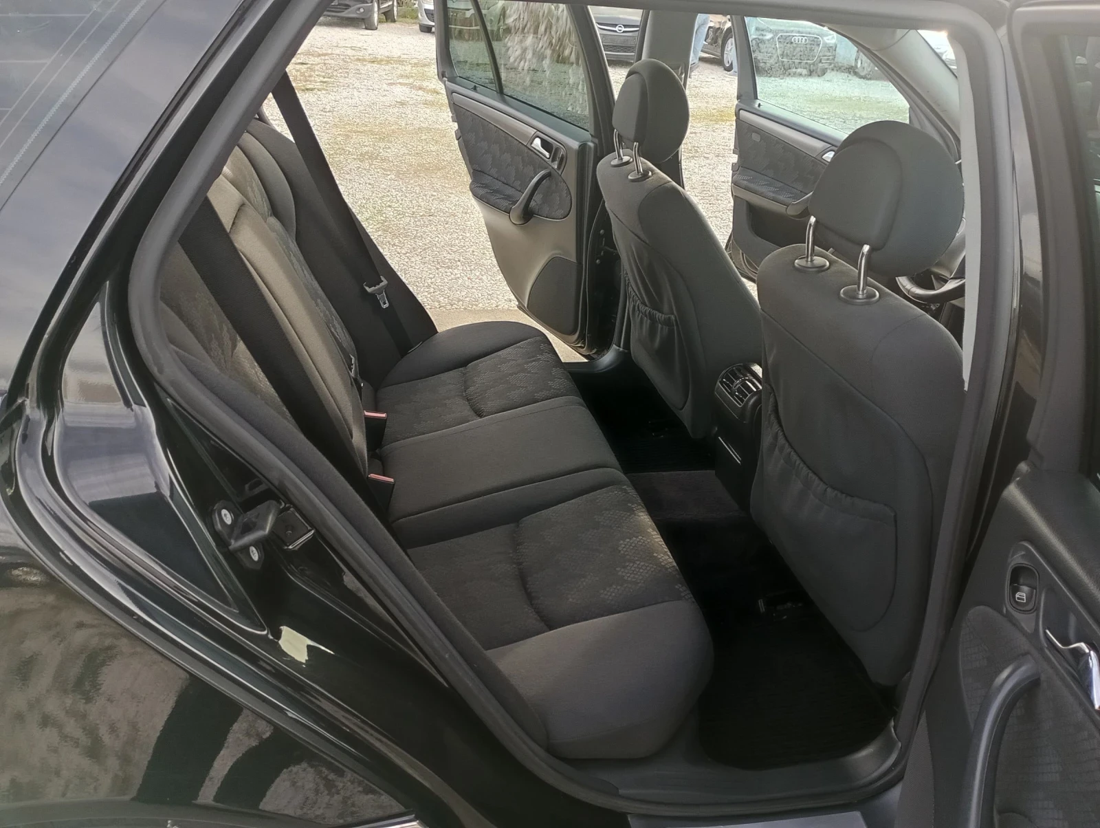 Mercedes-Benz C 220 2.2CDI, 143кс, Avantgarde  - изображение 7