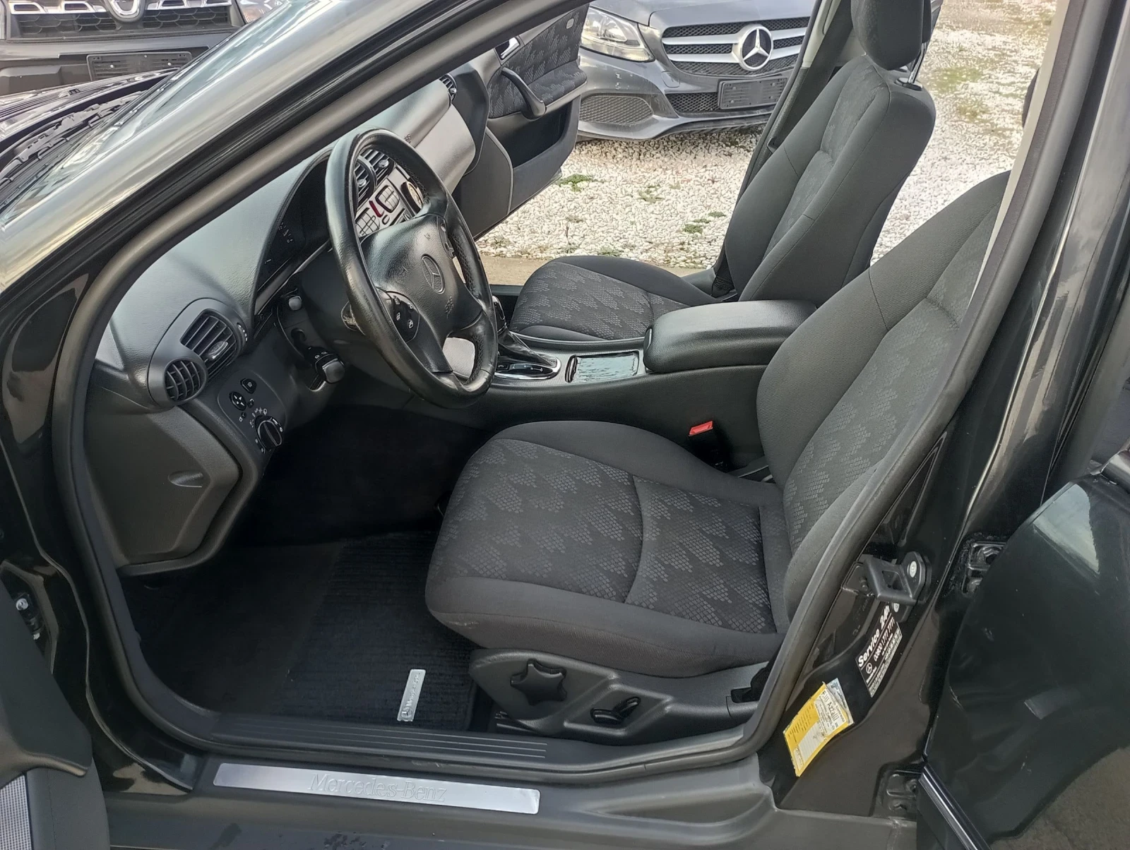 Mercedes-Benz C 220 2.2CDI, 143кс, Avantgarde  - изображение 5