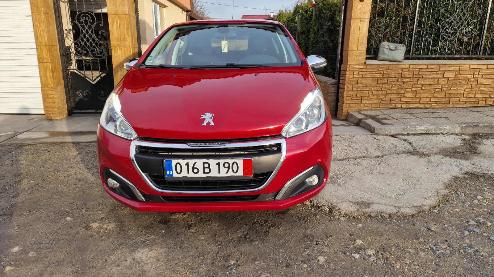 Peugeot 208 1.2i= EURO-6=  | Mobile.bg   7