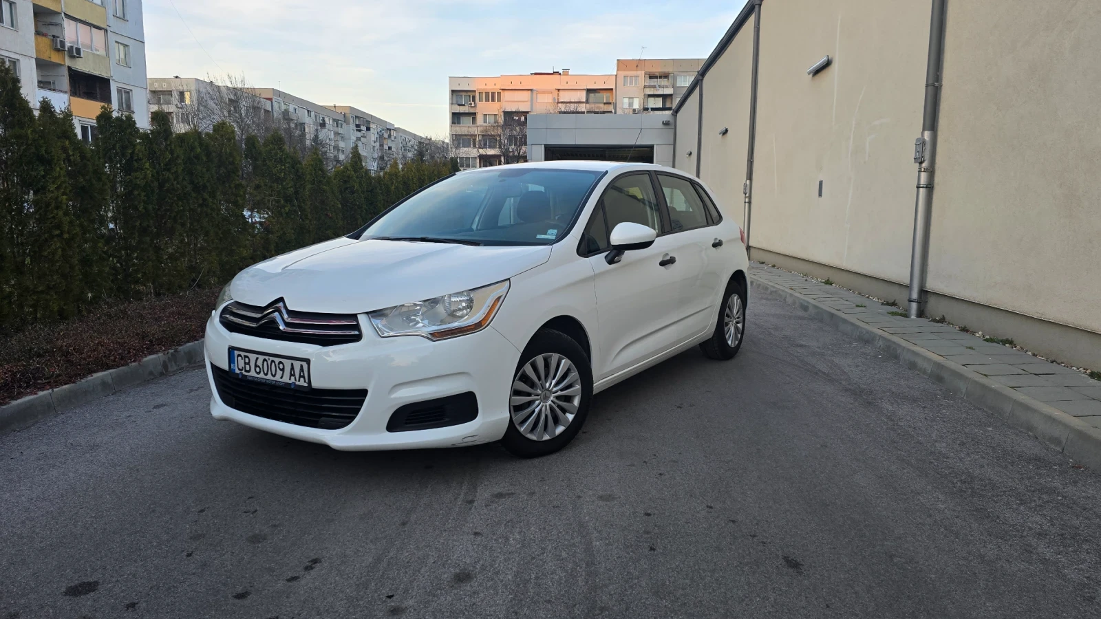 Citroen C4 1.6 HDI, снимка 2 - Автомобили и джипове - 53779992