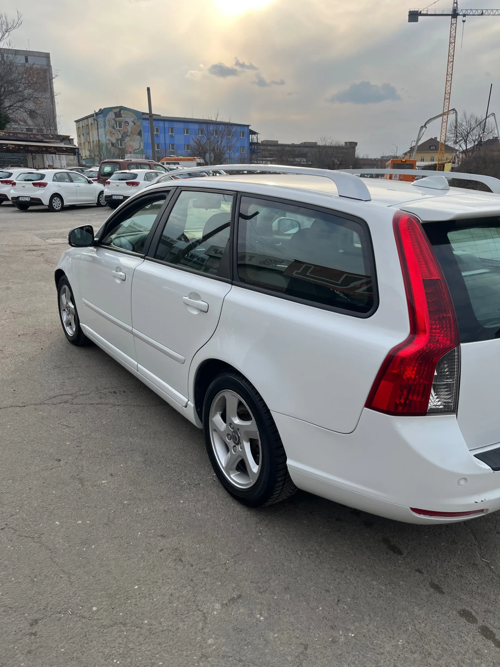 Volvo V50, снимка 4 - Автомобили и джипове - 53877898