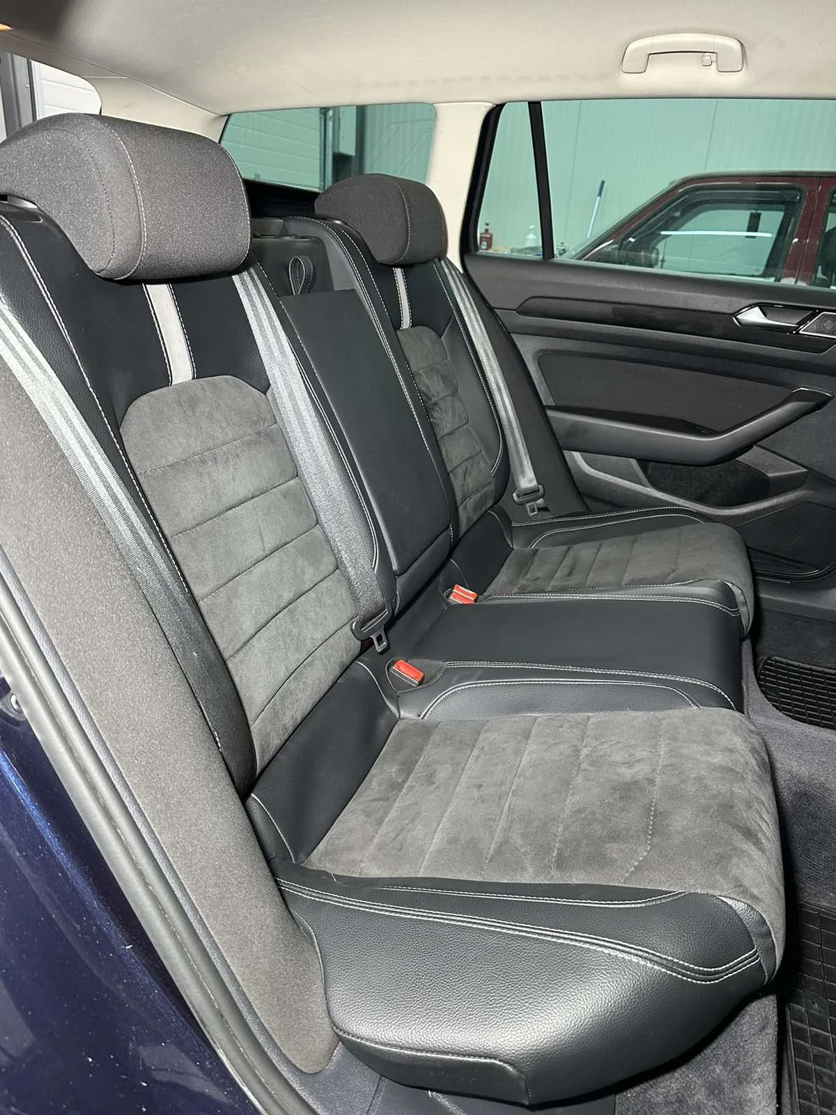 VW Passat, снимка 11 - Автомобили и джипове - 54388500