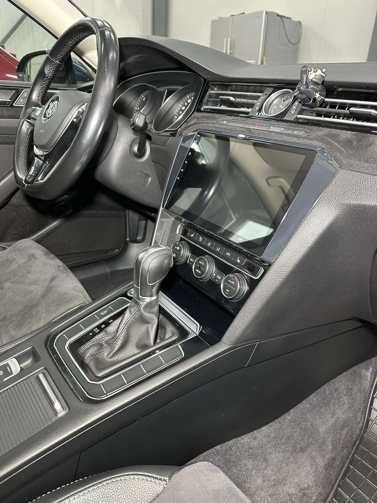 VW Passat, снимка 12 - Автомобили и джипове - 54388500